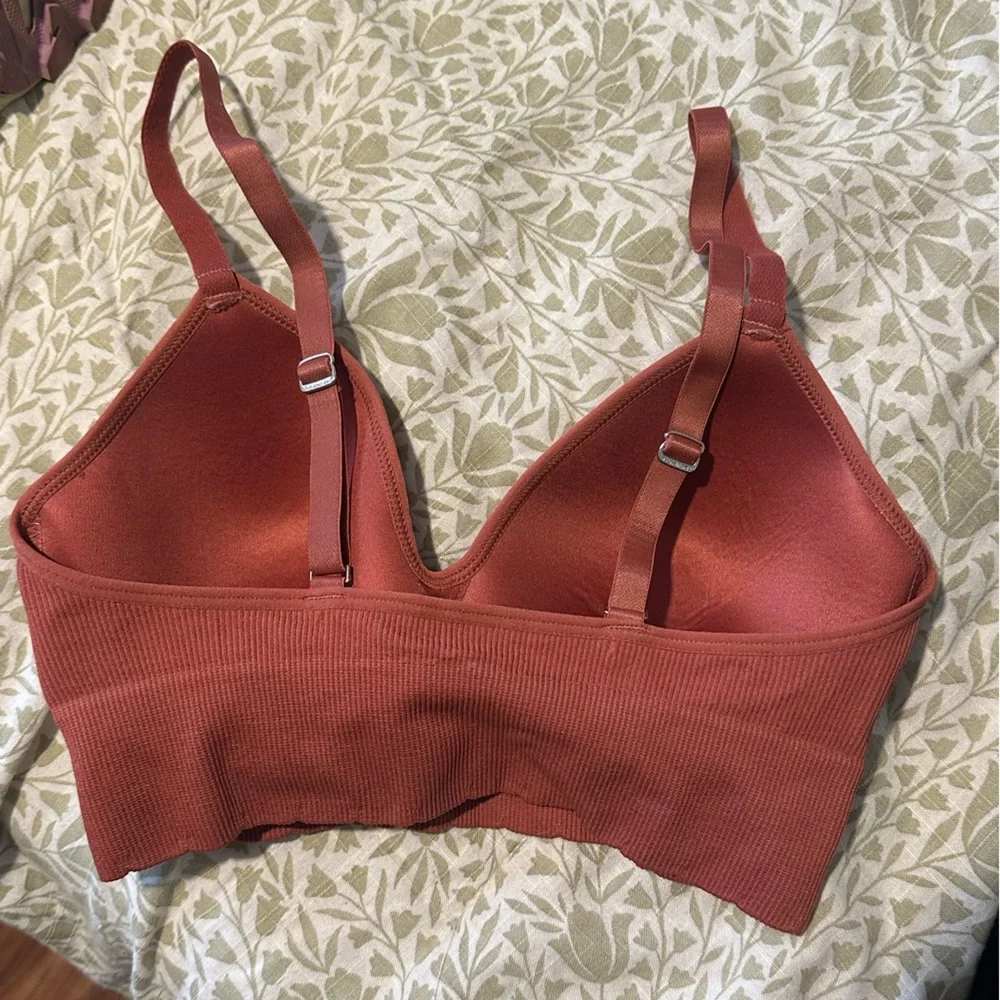 NWOT Ribbed Adjustable Bra Set - Picture 3 of 7